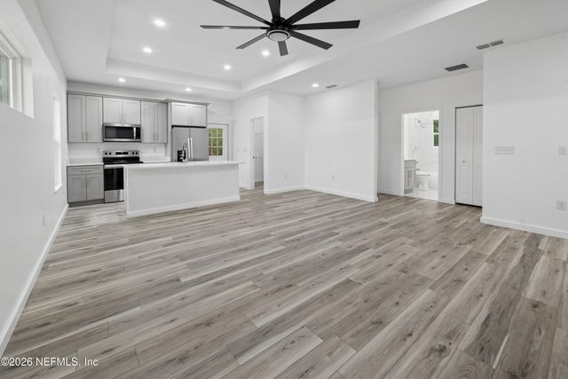 907 N THOMPSON Street, Starke, FL 32091