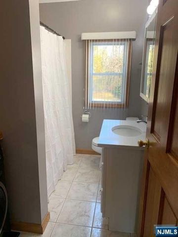 262 Saddle River Road 2, Saddle Brook, NJ 07663