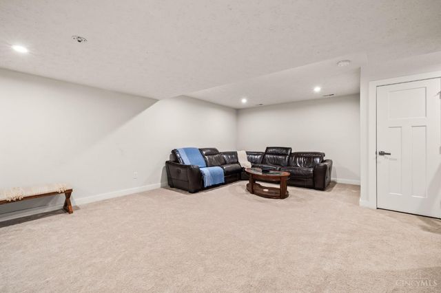 4621 Kelly Court, South Lebanon, OH 45065