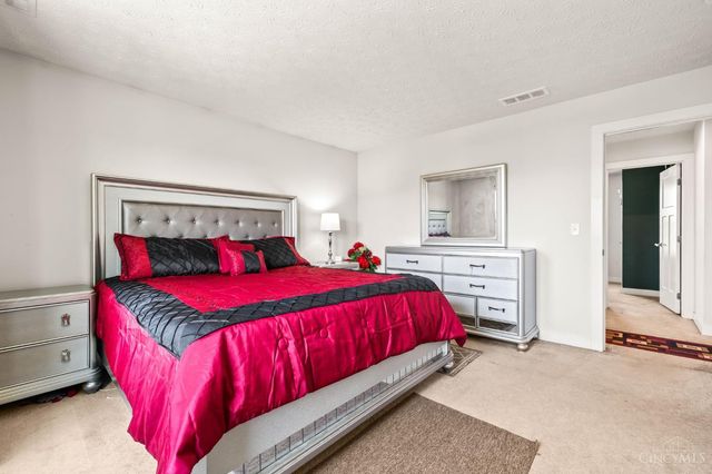 4621 Kelly Court, South Lebanon, OH 45065