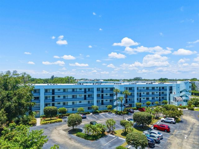 6698 10th Avenue N 106, Lake Worth, FL 33467