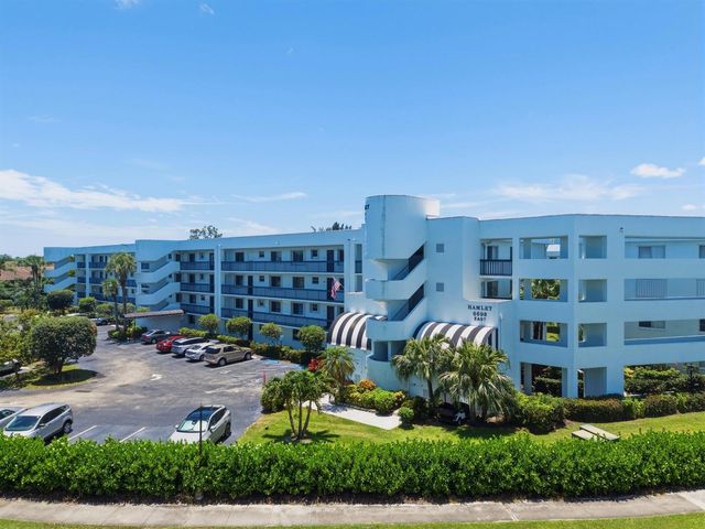 6698 10th Avenue N 106, Lake Worth, FL 33467