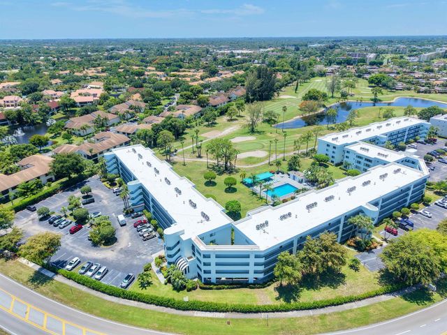 6698 10th Avenue N 106, Lake Worth, FL 33467