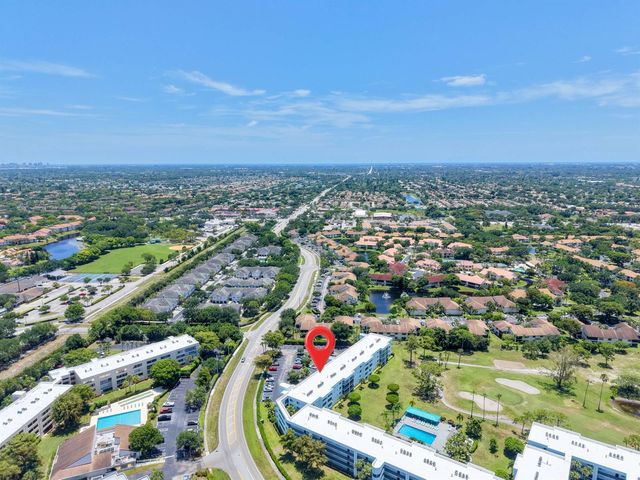 6698 10th Avenue N 106, Lake Worth, FL 33467