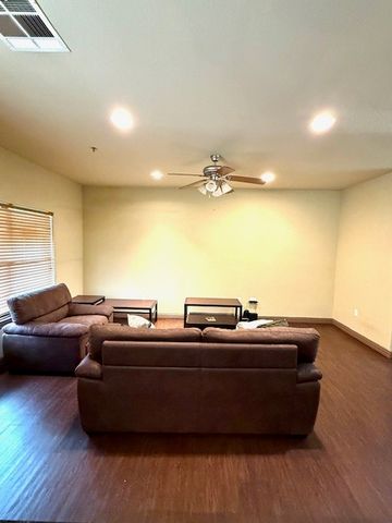 2410 S 2nd Street 1162, Waco, TX 76706