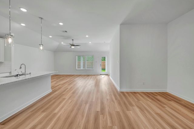 1341 Blue Moon Lane, La Marque, TX 77568