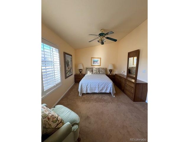 4 Shetland Ct, Highlands Ranch, CO 80130