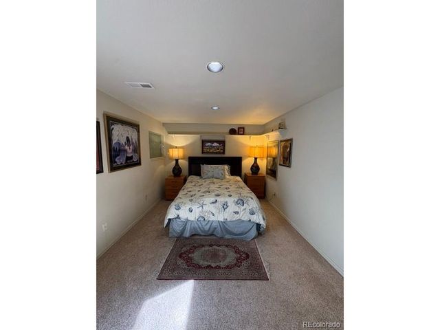 4 Shetland Ct, Highlands Ranch, CO 80130