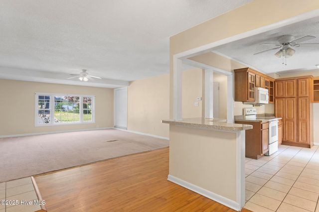 404 Dogwood Lane, Jacksonville, NC 28540