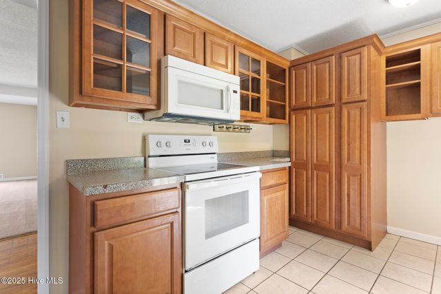 404 Dogwood Lane, Jacksonville, NC 28540