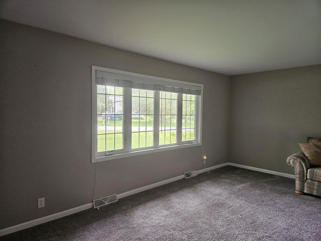 5447 W 500 N, La Porte, IN 46350