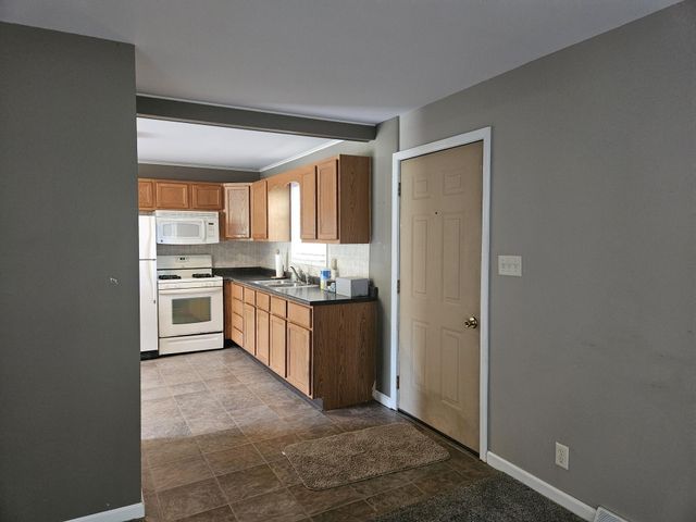5447 W 500 N, La Porte, IN 46350