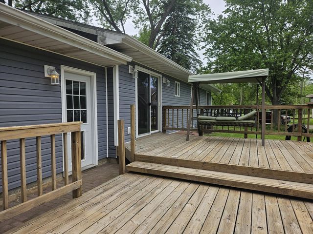 5447 W 500 N, La Porte, IN 46350