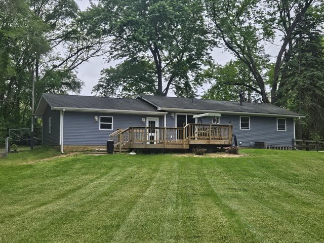 5447 W 500 N, La Porte, IN 46350