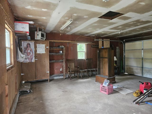 5447 W 500 N, La Porte, IN 46350