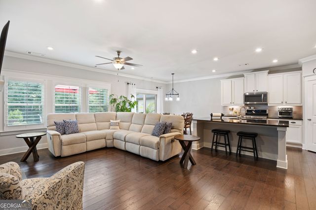 357 Woodridge Pass, Canton, GA 30114