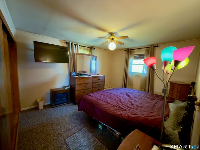 25 Greenfield Avenue, Waterbury, CT 06708