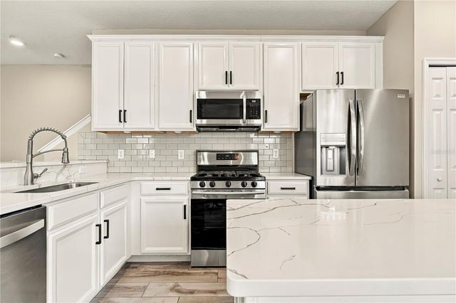 14061 KITE LANE, Lithia, FL 33547