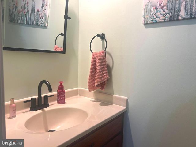 335 VALLEY VIEW DRIVE, Waynesboro, PA 17268