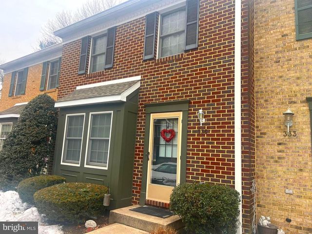 335 VALLEY VIEW DRIVE, Waynesboro, PA 17268