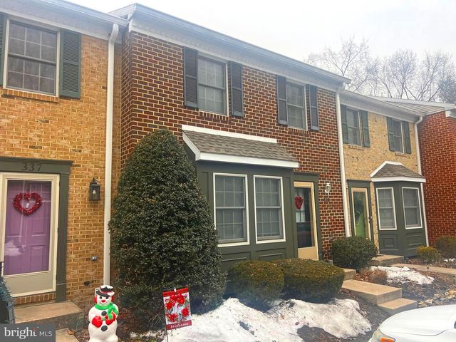 335 VALLEY VIEW DRIVE, Waynesboro, PA 17268