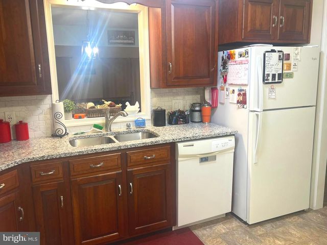 335 VALLEY VIEW DRIVE, Waynesboro, PA 17268