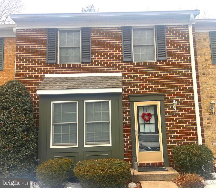 335 VALLEY VIEW DRIVE, Waynesboro, PA 17268