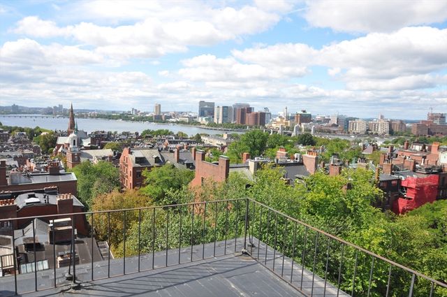 70 Mt Vernon 3A, Boston, MA 02108