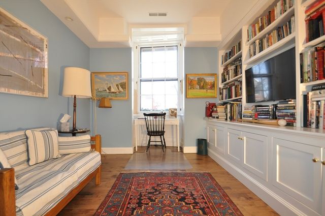 70 Mt Vernon 3A, Boston, MA 02108