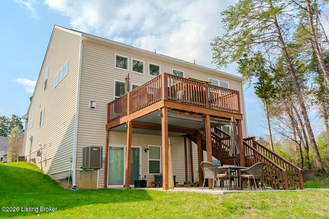 9921 Creek View Estates Dr, Louisville, KY 40291