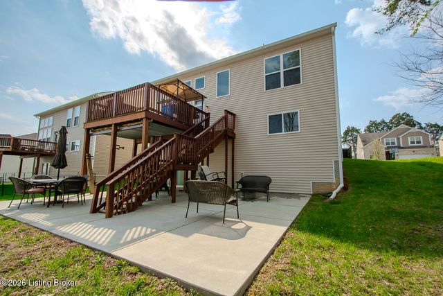 9921 Creek View Estates Dr, Louisville, KY 40291