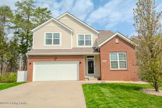 9921 Creek View Estates Dr, Louisville, KY 40291