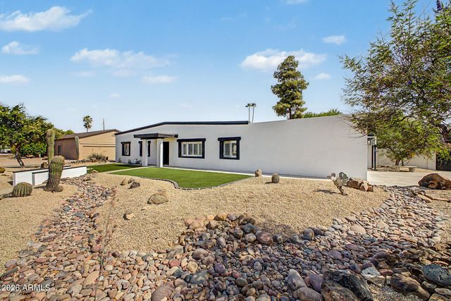 5539 E SWEETWATER Avenue, Scottsdale, AZ 85254