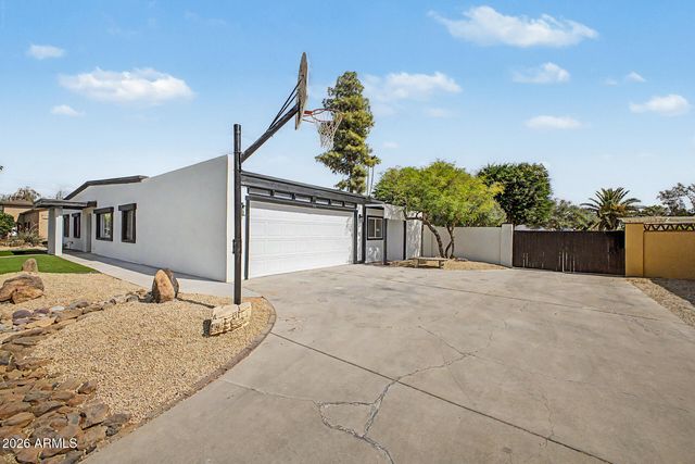 5539 E SWEETWATER Avenue, Scottsdale, AZ 85254