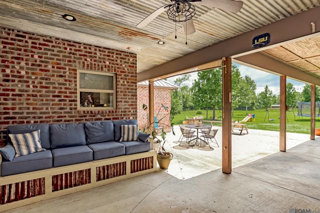 19663 N Joor Rd, Zachary, LA 70791