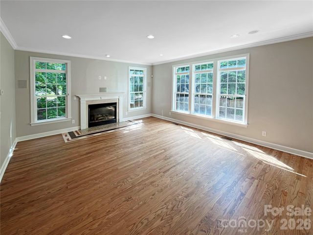 612 Carver Pond Lane, Waxhaw, NC 28173