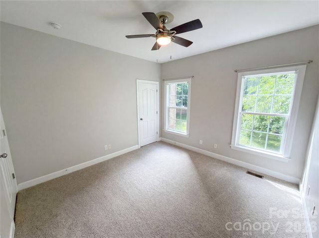 612 Carver Pond Lane, Waxhaw, NC 28173