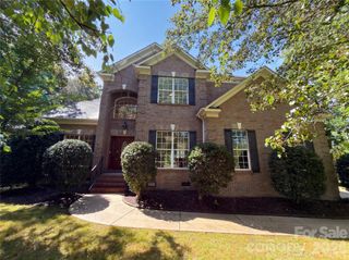 612 Carver Pond Lane, Waxhaw, NC 28173