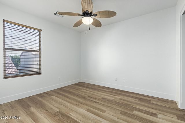 7007 W MERCER Lane, Peoria, AZ 85345