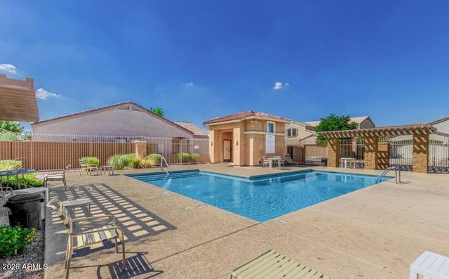 7007 W MERCER Lane, Peoria, AZ 85345