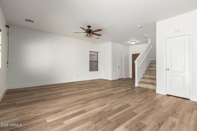 7007 W MERCER Lane, Peoria, AZ 85345