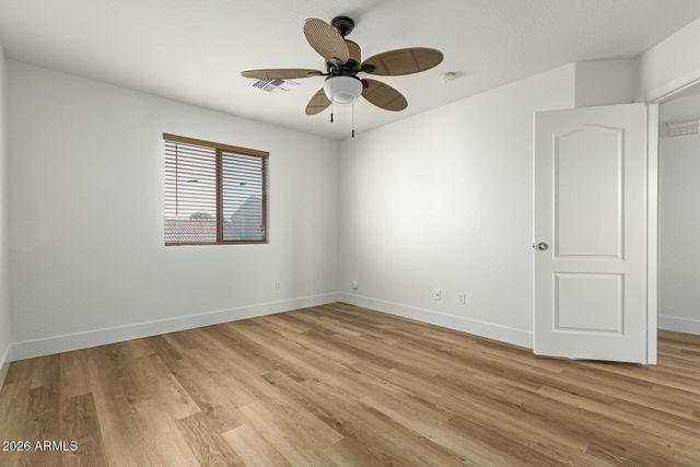7007 W MERCER Lane, Peoria, AZ 85345