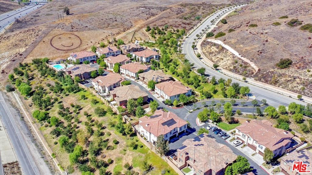 2431 Birchknoll Court 2, Simi Valley, CA 93063 — exterior