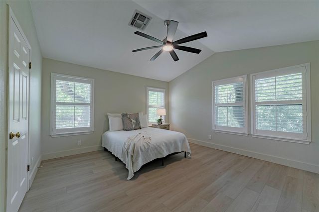 2500 Quarry RD 5, Austin, TX 78703