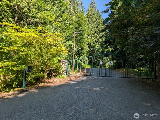 4476 Stoney Brook Lane, Bellingham, WA 98229