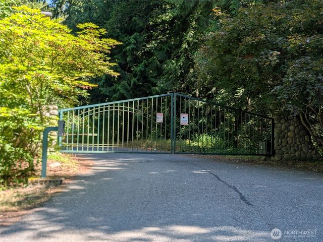 4476 Stoney Brook Lane, Bellingham, WA 98229