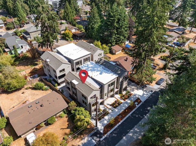 18032 - C Sunnyside Avenue N, Shoreline, WA 98133