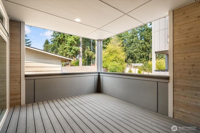 18032 - C Sunnyside Avenue N, Shoreline, WA 98133