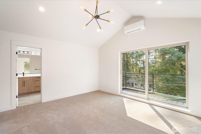 18032 - C Sunnyside Avenue N, Shoreline, WA 98133