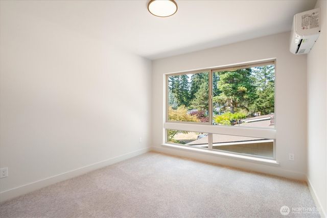 18032 - C Sunnyside Avenue N, Shoreline, WA 98133
